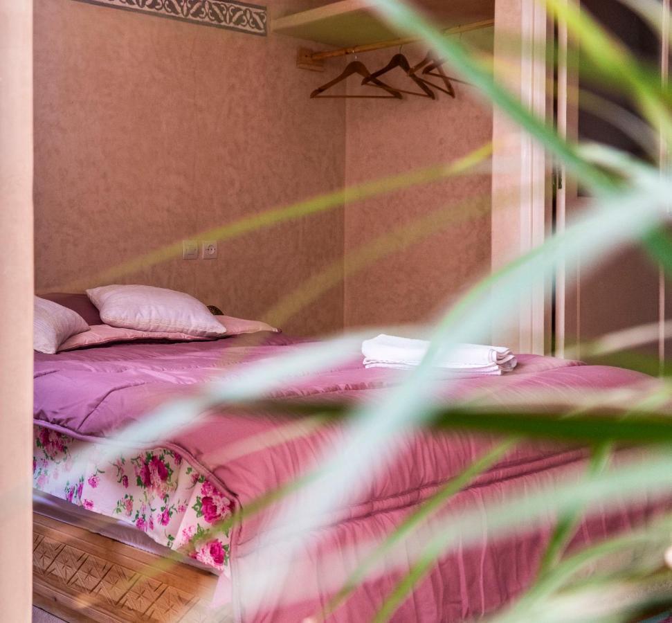 Inna Guest House 미를레프트 외부 사진