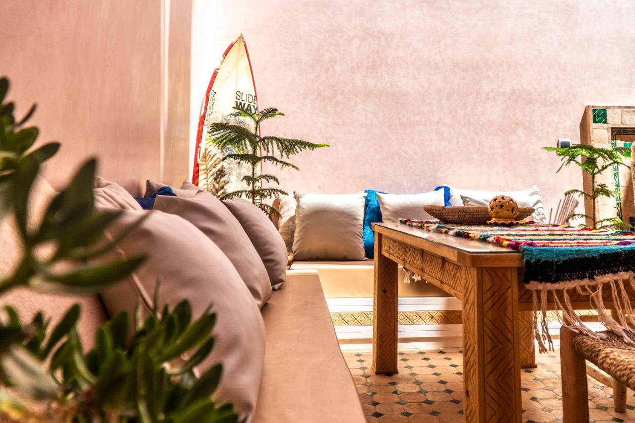 Inna Guest House 미를레프트 외부 사진