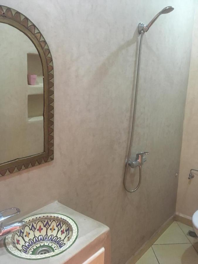 Inna Guest House 미를레프트 외부 사진