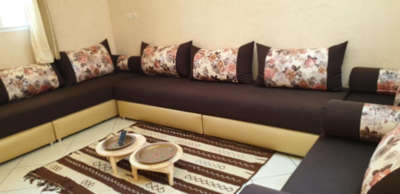 Inna Guest House 미를레프트 외부 사진